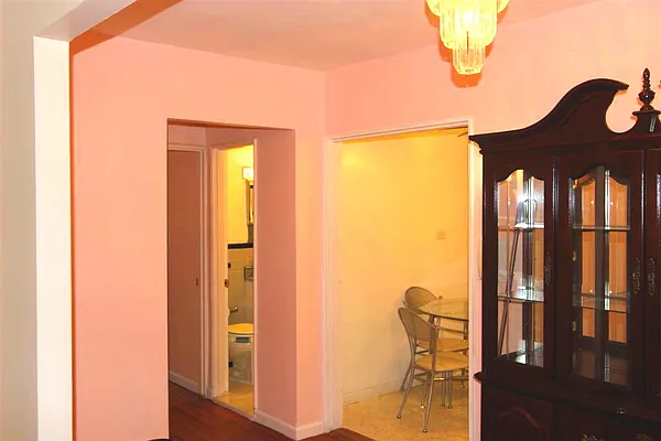 Sold by Superior Realty Service | media 41