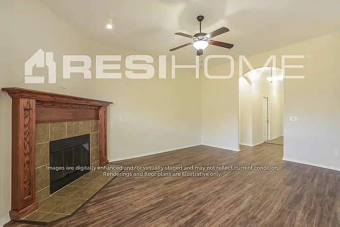 3 bed, 2.0 bath, 1463 sqft, $1,675 — Photo 3