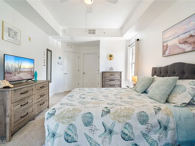 9025 Colby Dr #2107 — Photo 19