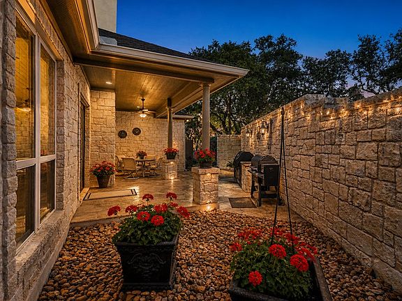5th image of 150 Saint Andrews Loop