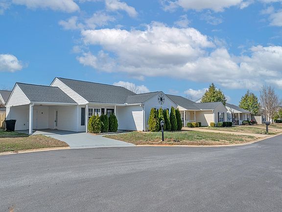 3rd image of 508 Sierra Ridge Ct