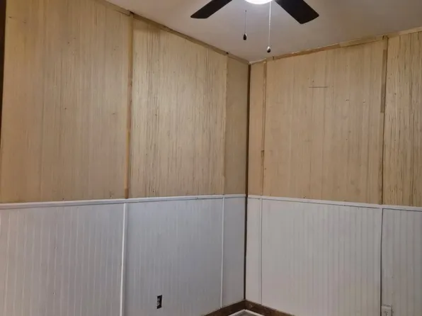 1206 S Comal #2, San Antonio, TX 78207