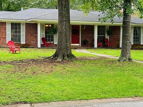 5th image of 1444 Sleepy Hollow Dr