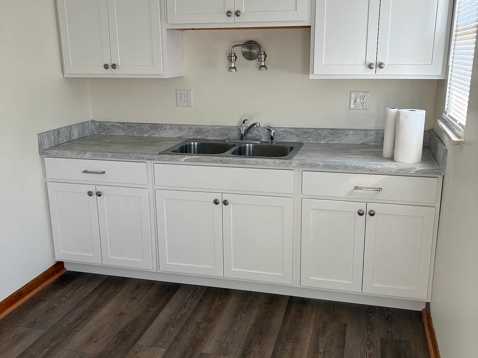 2 bed, 856 sqft, $1,295 — Photo 3