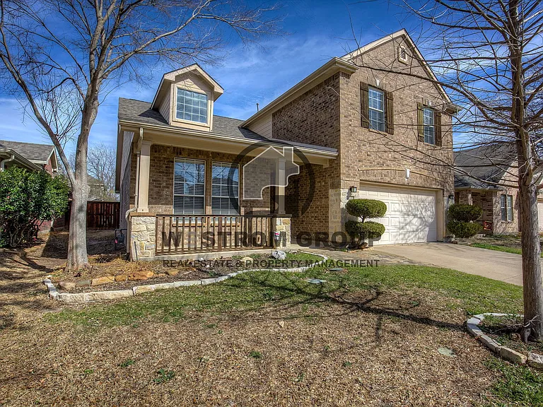 4537 Chris Dr — Photo 2