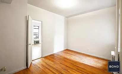 Rented by Bond New York