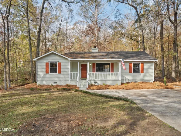 1104 Stone Mountain Cir, Macon, GA 31220