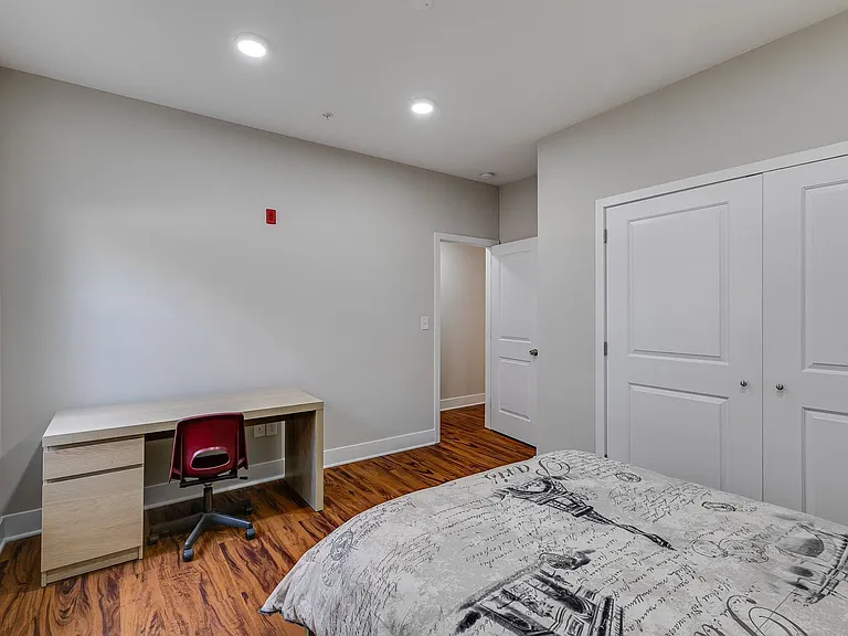 549 Armstrong St #101 — Photo 24