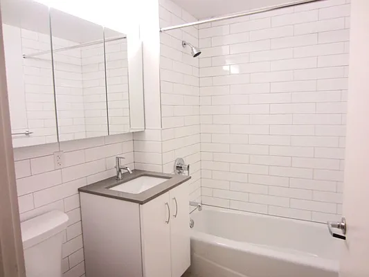 Rented by Mark David | media 44