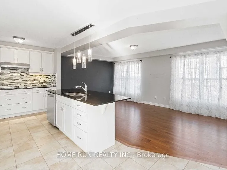 126 Switch Grass Cres — Photo 5