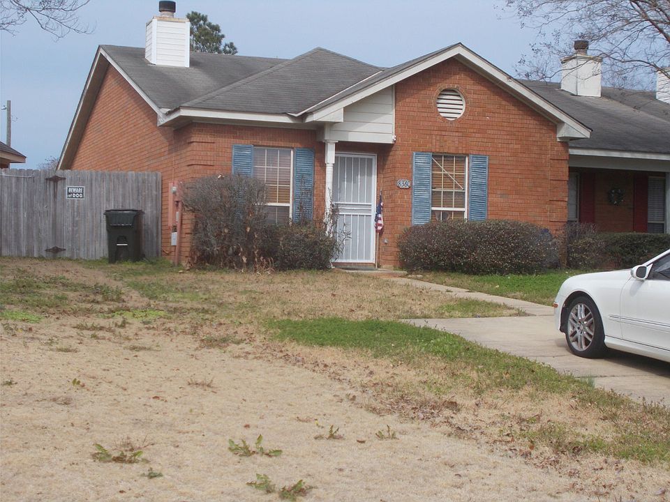 1st image of 8360 Grand Oak Ct