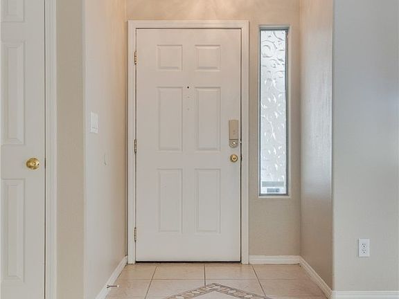 3rd image of 8141 Pemba Ave