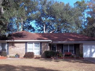 415 Hines Dr, Hinesville, GA 31313