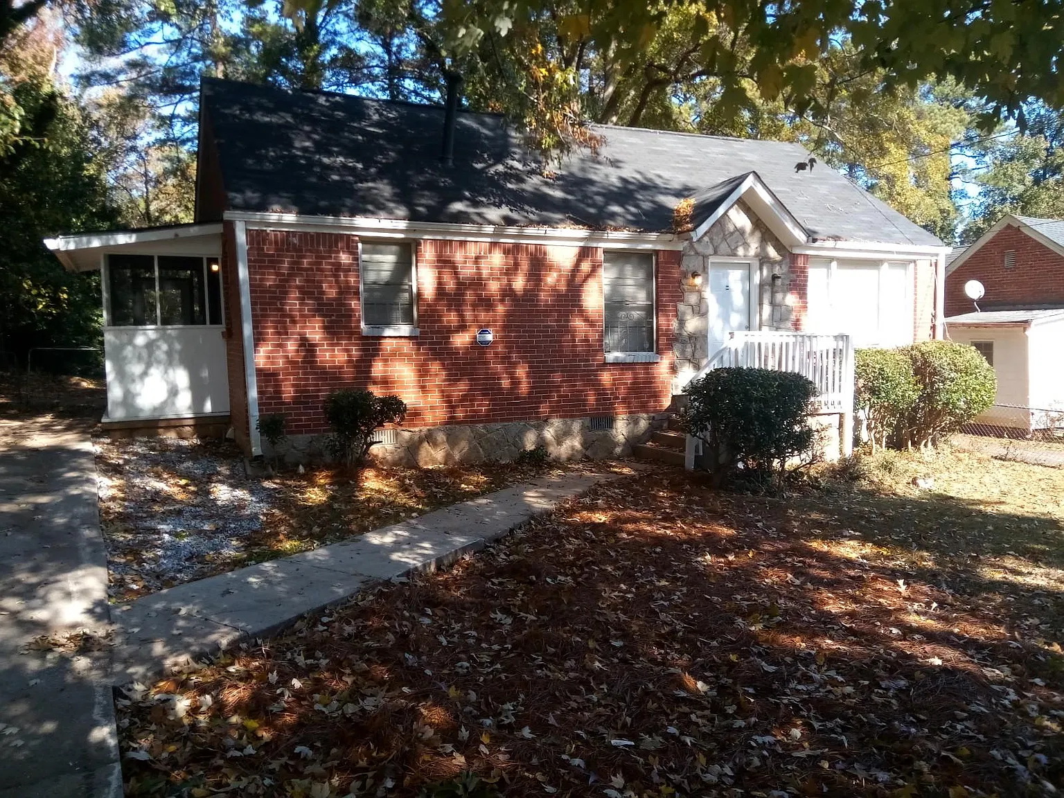 2 bed, 936 sqft, $1,275 — Photo 1