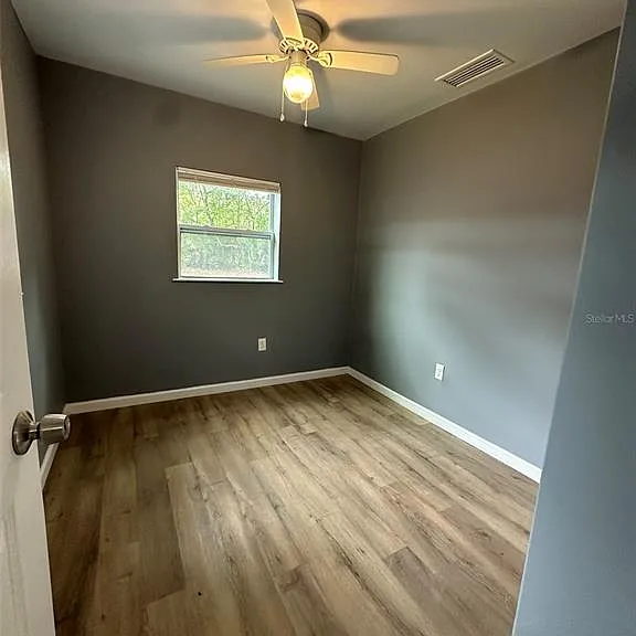 655 NE Waldo Rd — Photo 4