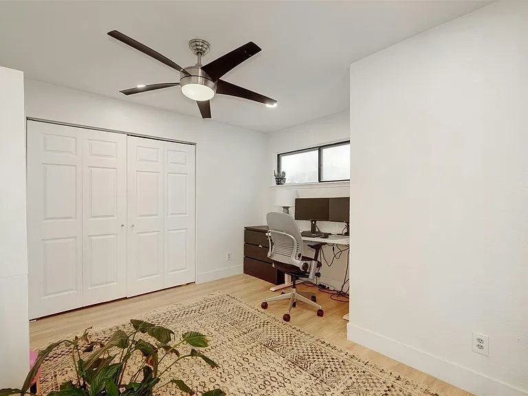 4159 Steck Ave #101 — Photo 23
