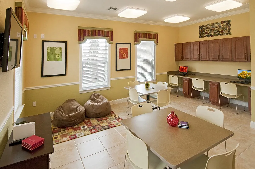 Sabal Ridge — Photo 2