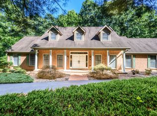 304 Silent Rise Ln, Flat Rock, NC 28731