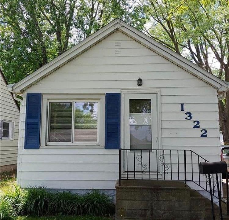 1st image of 1322 Frank Hall Dr