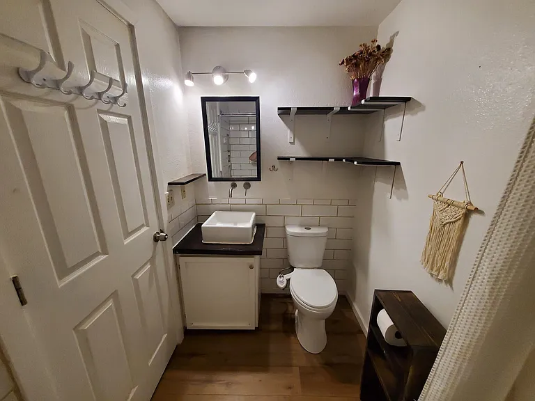 310 S 174th Pl #310L — Photo 2