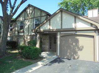 4730 Calvert Dr APT C2, Rolling Meadows, IL 60008