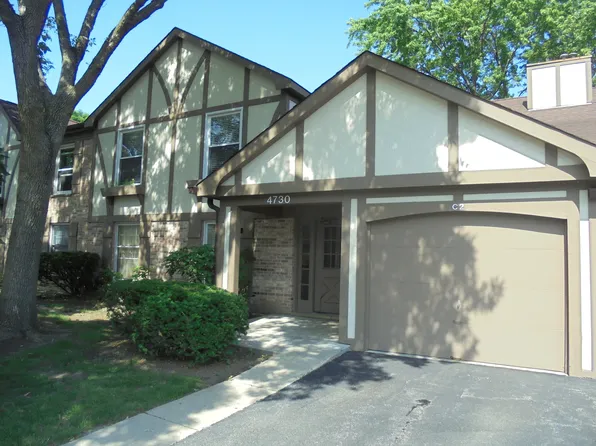 4730 Calvert Dr APT C2, Rolling Meadows, IL 60008