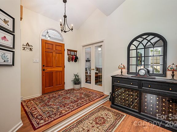 3rd image of 14931 Chilgrove Ln