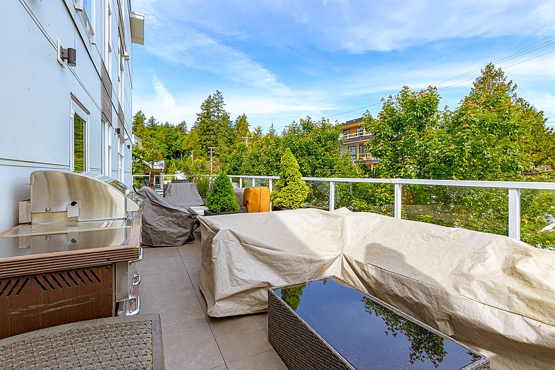Saanich Apartment for rent - 2 Bedrooms — photo 55