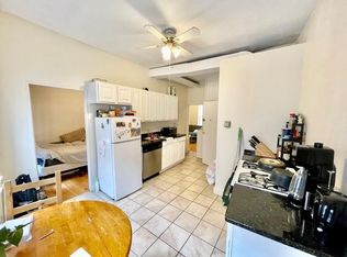 11 Charter St APT 2, Boston, MA 02113