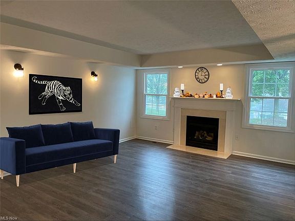 2nd image of 1600 Bellfield Ln #19-32