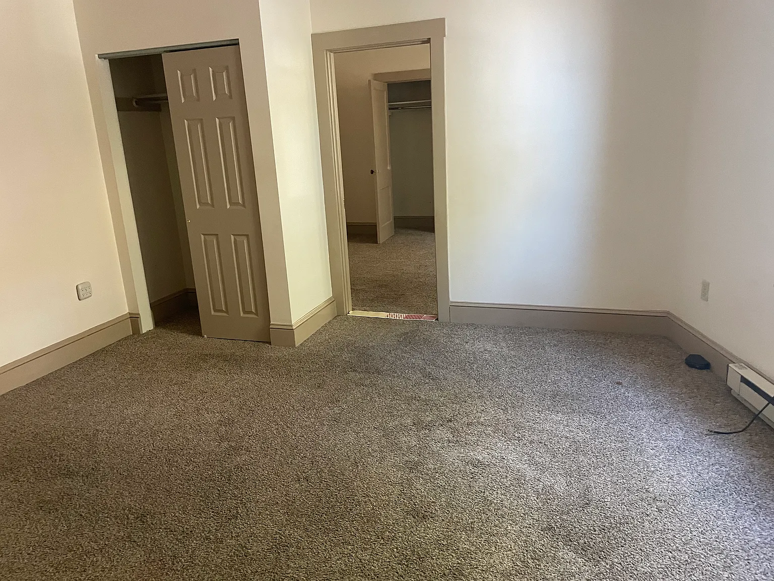1 bed, 625 sqft, $1,200 — Photo 3