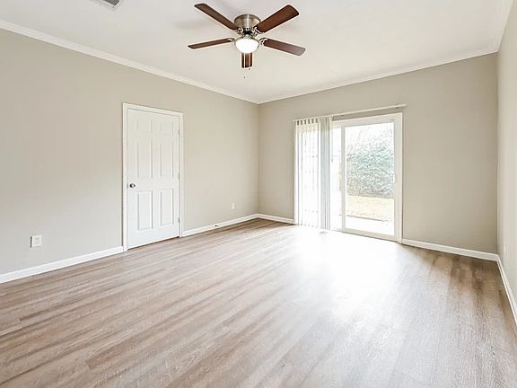 5th image of 4600 Sylvan Glen Dr