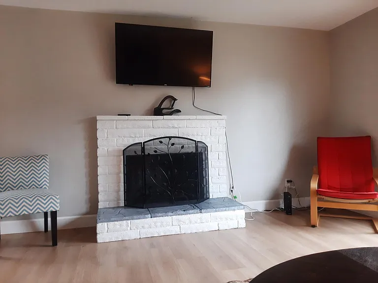 7882 Bernice Ct — Photo 11