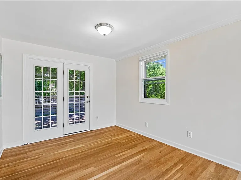 13012 Georgia Ave — Photo 7