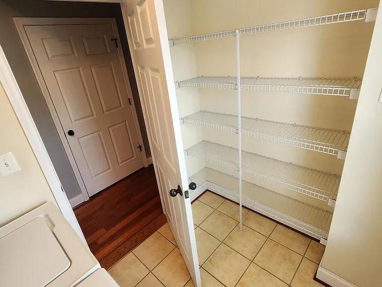 764 E Fort Ave — Photo 20