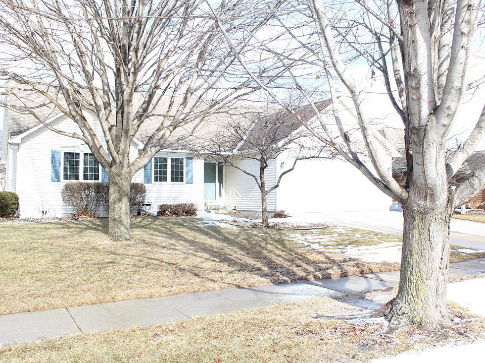 1st image of 1525 Reagan Dr