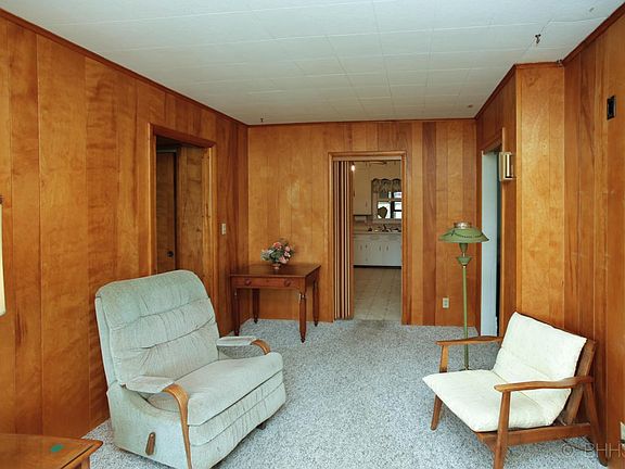 1105 s. marshall-105