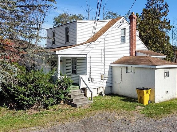 2nd image of 131-135 Munster Rd