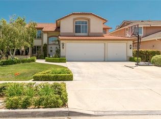 2945 Sparrow Dr, Fullerton, CA 92835