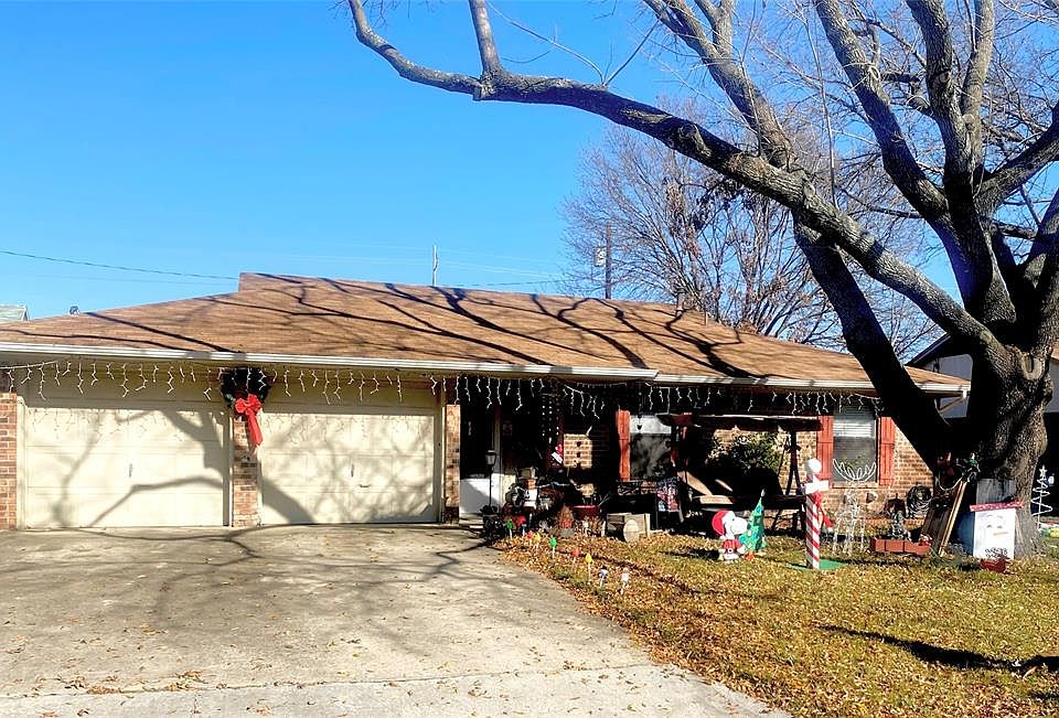 1st image of 3313 Kingfisher Ln