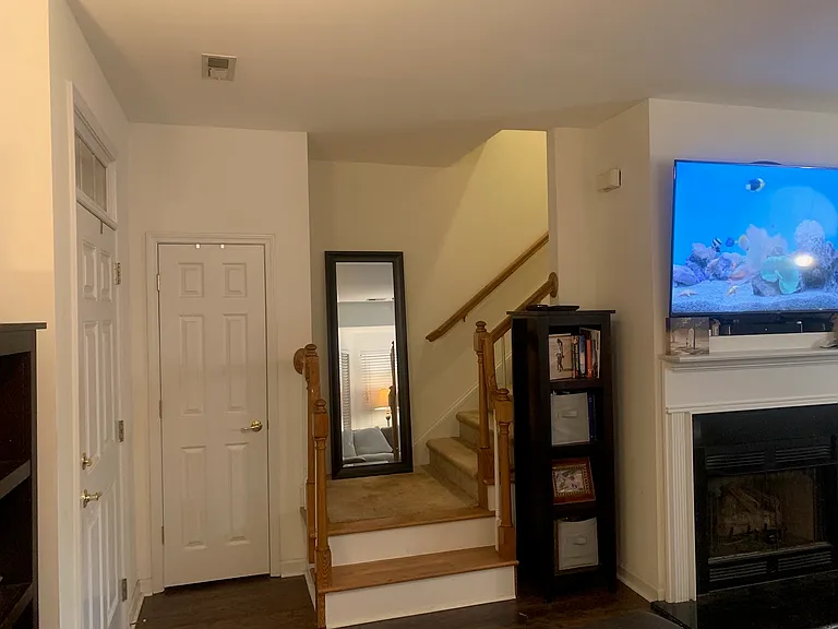 1906 Bellflower Dr — Photo 8