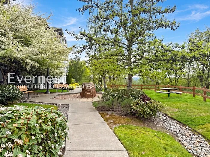 4001 S 211th Pl #C2 — Photo 30