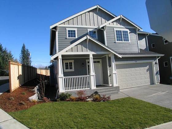 1st image of 1226 Kiely Dr SE