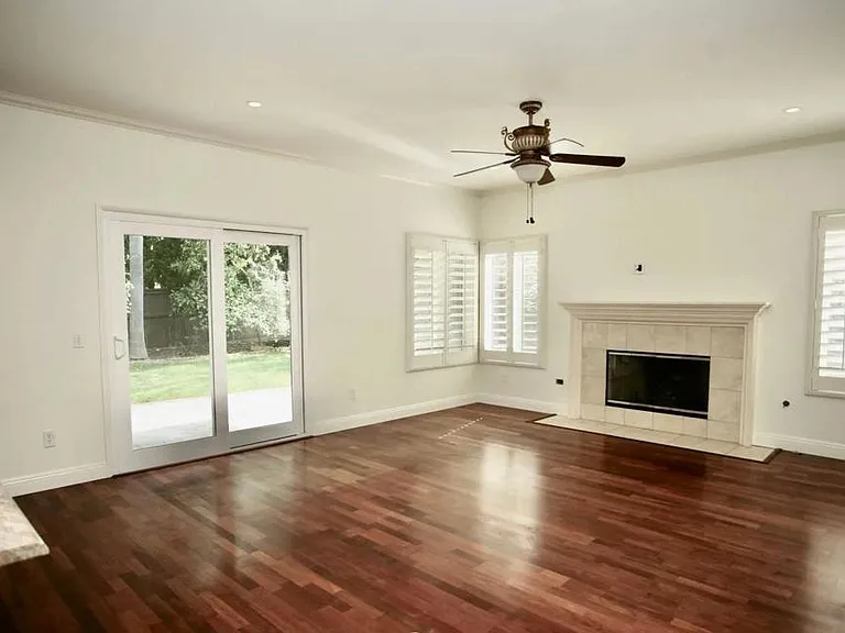 1251 Village View Rd — Photo 6