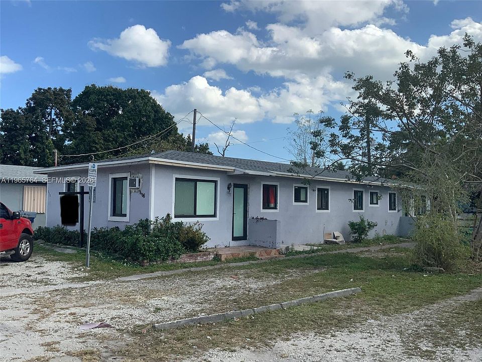 1st image of 896 NW 103rd St