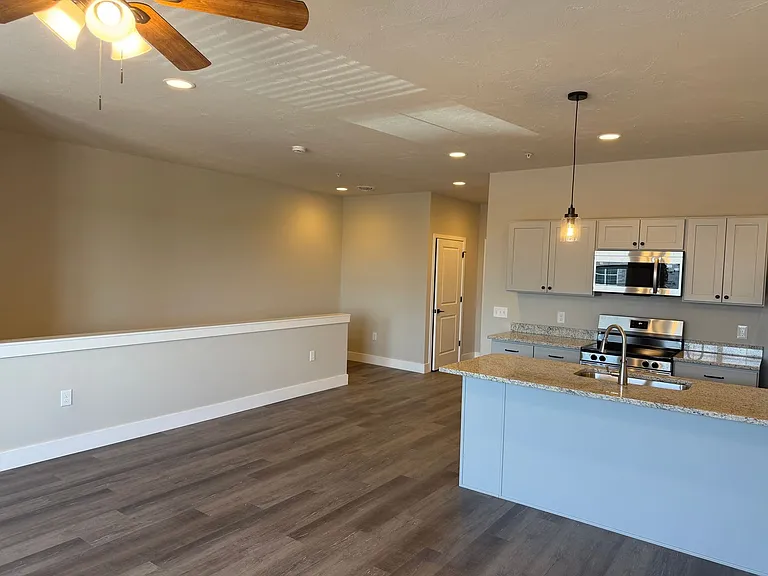 Salem Run Apartments Phase 2 — Photo 195