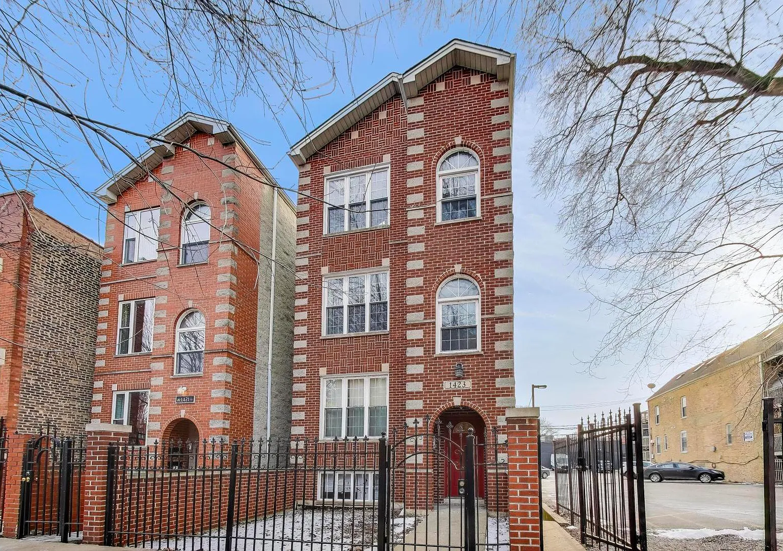 2 bed, $2,000 — Photo 1