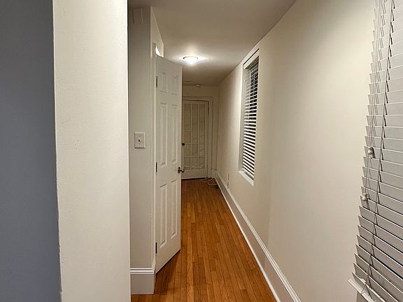 3rd image of 325 S 12th St #1R