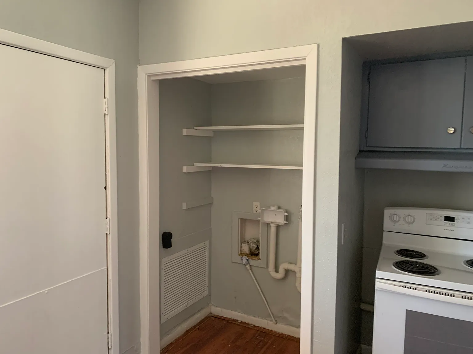 2 bed, 900 sqft, $975 — Photo 4