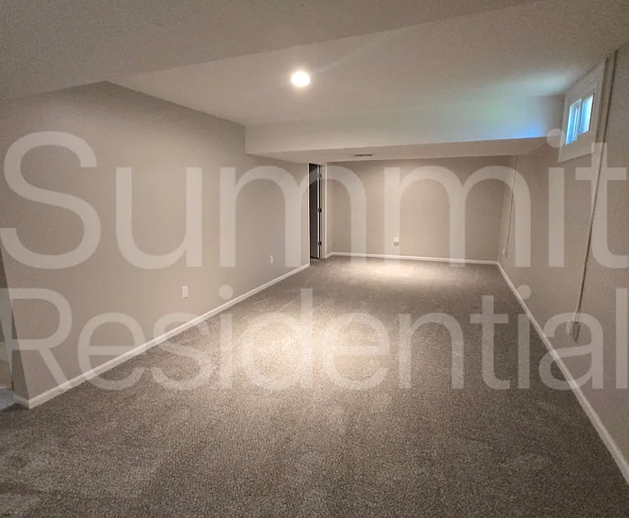 6636 W 152nd St — Photo 15